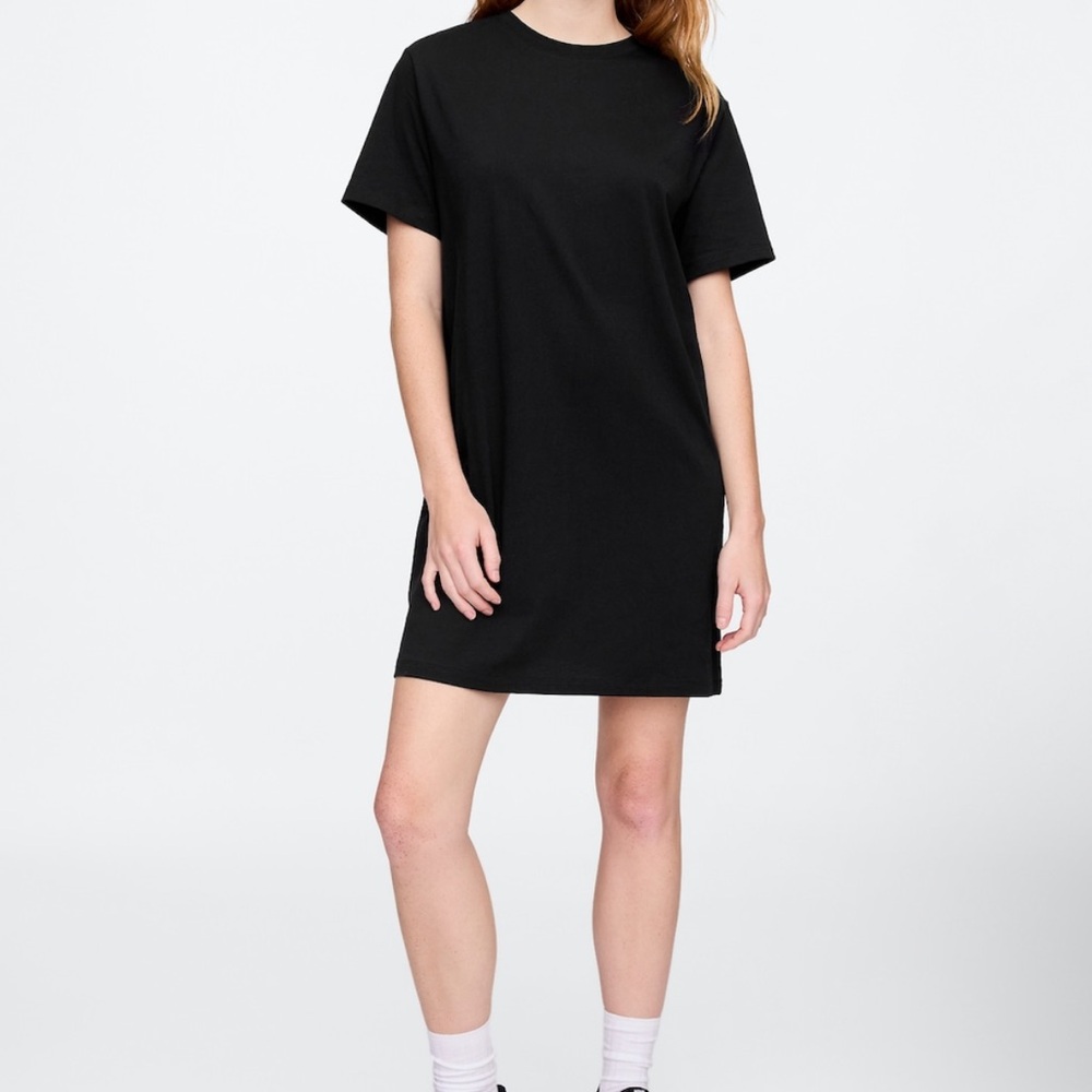 ✨GAP Relaxed Black T-Shirt Dress Size S✨